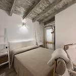 Casa Borgo Antico * بوسادا